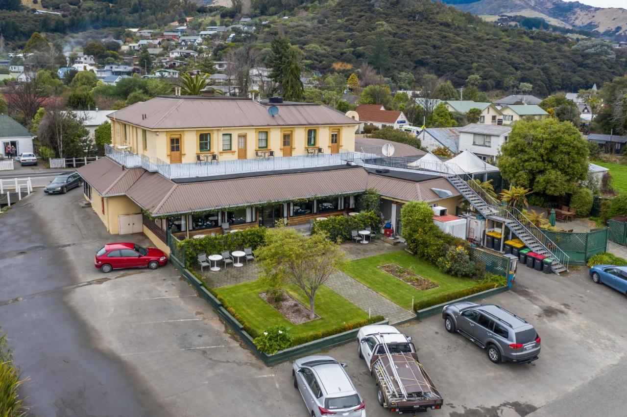 The Grand Hotel & Bar - Akaroa Exterior photo